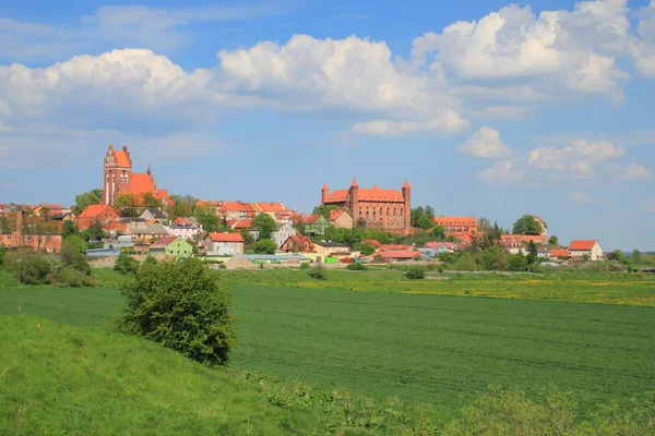 Gniew, città al fiume Vistola — Foto Stock