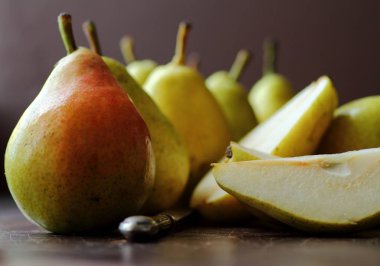 Arka plan bulanık karşı karanlık tablo tarih temiz olgun armut