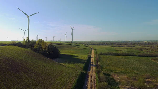 Torri Eoliche Circondate Campi Agricoli Nella Campagna Polacca Pomerania Polonia — Foto Stock