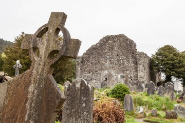 Glendalough manastır City İrlandalı mezarlığı