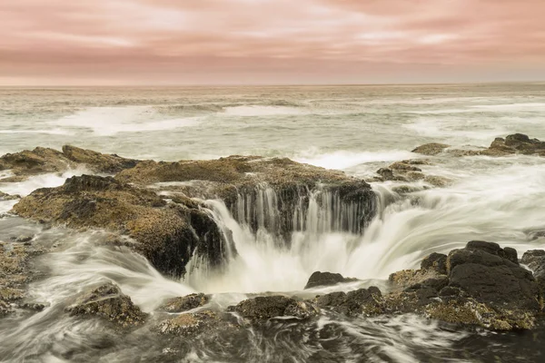 Thor 's Well on Cape Perpetua — Fotografia de Stock