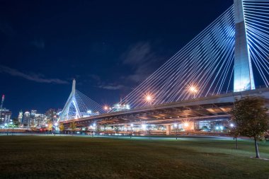 Leonard P Zakim Köprüsü