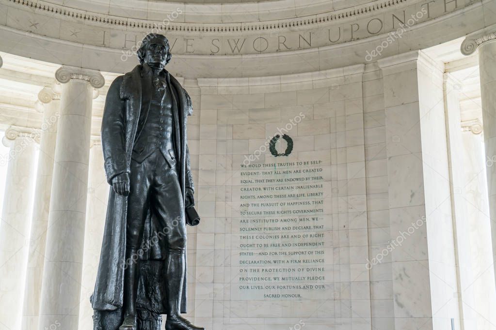 Thomas Jefferson Memorial Statue