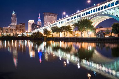 Cleveland gece manzarası