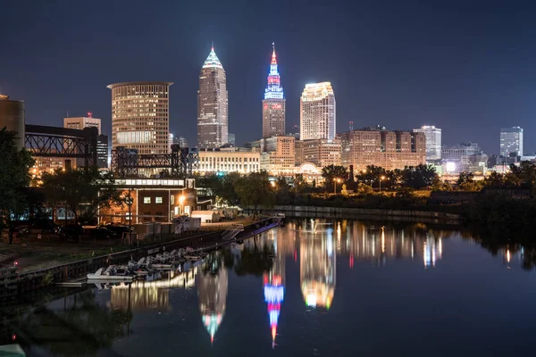 Cleveland Nacht Skyline — Stockfoto