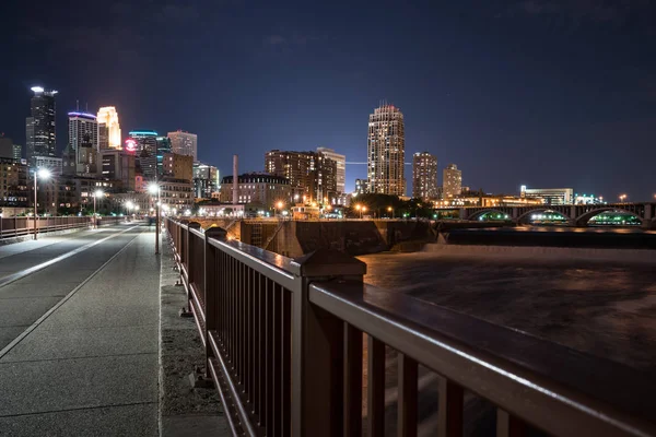 Minneapolis noční Panorama — Stock fotografie