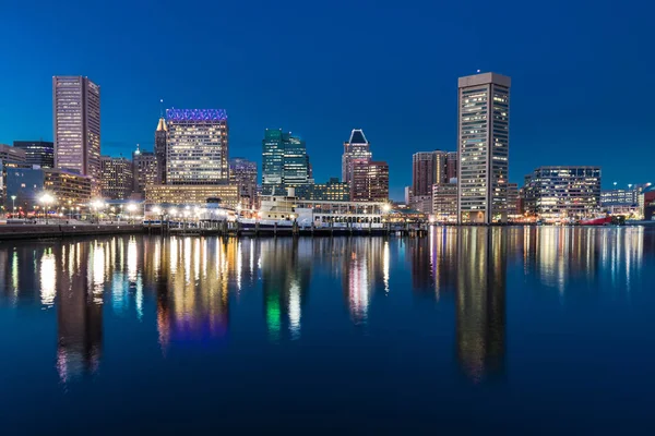 Skyline de noite de Baltimore — Fotografia de Stock