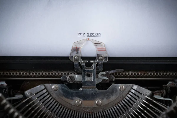 Top Secret digitado na máquina de escrever — Fotografia de Stock