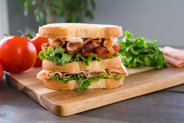 Sandwich de pavo fresco Club — Foto de Stock