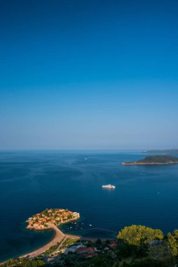 Karadağ 'ın San Stefano sahili manzaralı panorama Dağlardan manzaralı