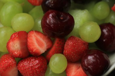 Taze Meyve Salatası