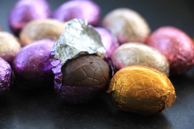 çikolata Paskalya yumurtaları