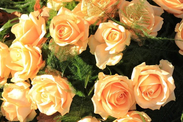 Рожеві троянди весільний букет — стокове фото