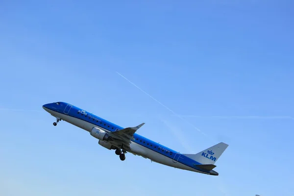 アムステルダム (オランダ)-2016 年 11 月 25 日: Ph 蛍光染色する Klm シティホッパー — ストック写真