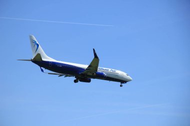 Amsterdam, Hollanda - 5th Mayıs 2016: Yr-Bme TUI Havayolları 