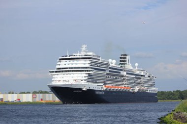 Velsen, Hollanda-: Koningsdam