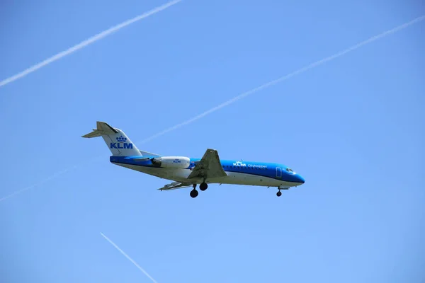 Amsterdam the Netherlands - May 5th 2016: PH-KZS KLM Cityhopper — Stock Photo, Image
