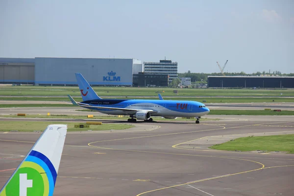 阿姆斯特丹的荷兰-2016 年 5 月 13 日︰ Ph-奥悦 Tui 航空公司 — 图库照片