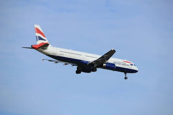 Amesterdão, Países Baixos, 15 de julho de 2016: G-EUXK British Airways Airbus A321 — Fotografia de Stock