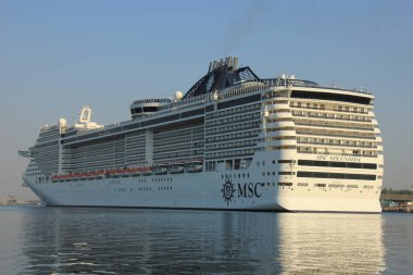 Velsen, Hollanda - 2 Temmuz 2015: Msc Splendida