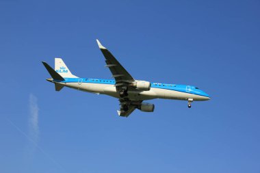 Amsterdam Hollanda - 6th Mayıs 2016: Ph-Ezm KIM Cityhopper 