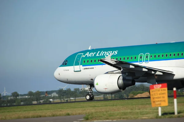 Амстердам, Нідерланди - 18 серпня 2016 року: Ei Ден Aer Lingus — стокове фото