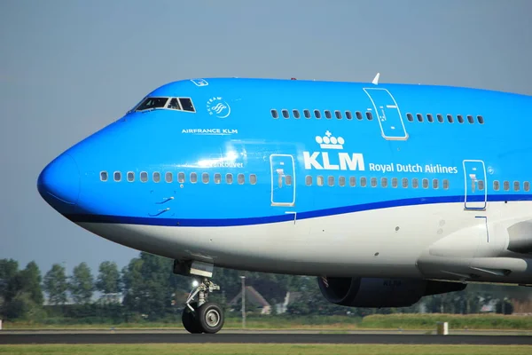 阿姆斯特丹，荷兰-2016 年 8 月 18 日︰ Ph Bfv Klm 皇家荷兰航空公司波音 747-406 (M) — 图库照片