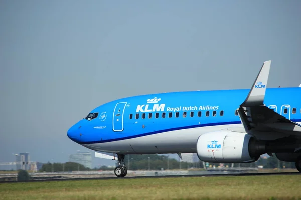 Amsterdam, Niederlande - 18. August 2016: ph-bxz klm boeing 737 — Stockfoto