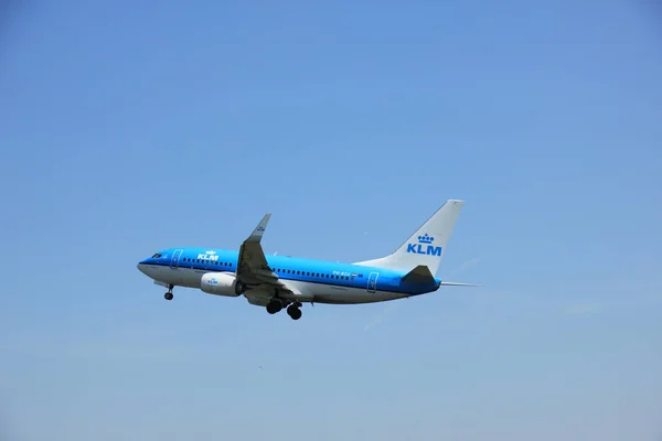Amsterdam, Holandia - czerwiec 2015 12: Ph BDU Klm Boeing 737 — Zdjęcie stockowe