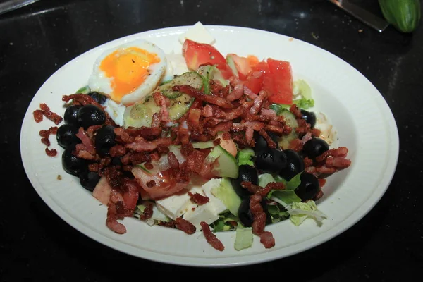 Fresh homemade salad — Stock Photo, Image