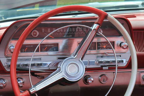 Panel de control de coche Vintage —  Fotos de Stock