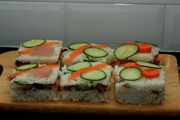 Japonské sushi, Oshizushi stisknutí — Stock fotografie