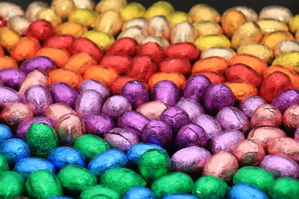 Uova di Pasqua al cioccolato — Foto Stock