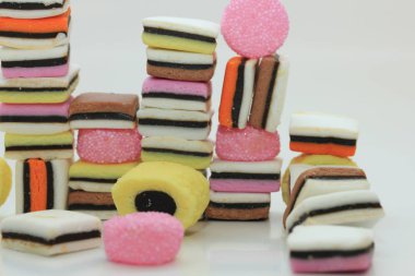 Yığılmış meyan kökü Duracaksınız