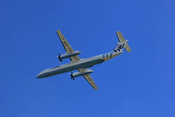 Amsterdam, Nizozemsko - 25 března 2017: G-Jeci Flybe De Havilland — Stock fotografie