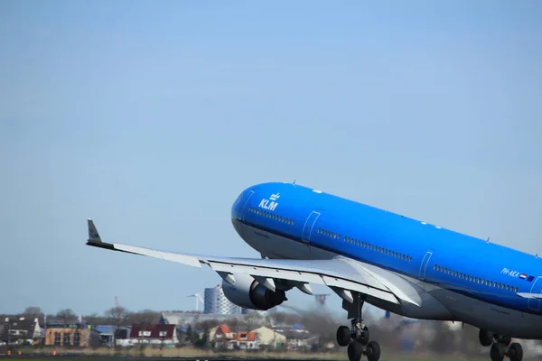 Amszterdam, Hollandia - 2017. március 25.: Ph-Aka a Klm Royal Dutch Airlines — Stock Fotó