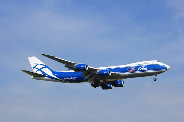 Amsterdam, the Netherlands, July, 21st 2016: VQ-BGZ AirBridgeCargo Boeing 747 — Stock Photo, Image