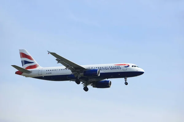 Ámsterdam, Países Bajos - 31 de marzo de 2017: G-EUUN British Airways — Foto de Stock