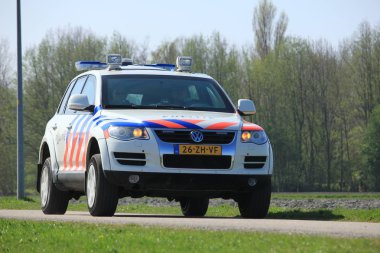 Amsterdam, Hollanda: 2nd Nisan 2017: Hollandaca polis araba