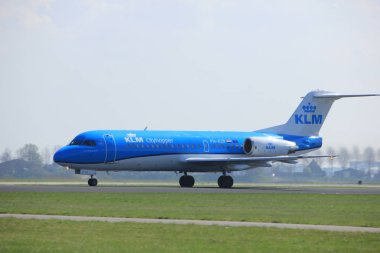 Amsterdam Hollanda - 2 Nisan 2017: Ph-Kzp kım Cityhopper