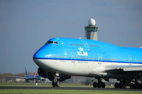 Ámsterdam Países Bajos - 7 de abril de 2017: PH-BFI KLM Boeing 747 — Foto de Stock