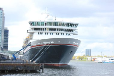 Amsterdam, Hollanda - 27 Nisan 2017: Balmoral Fred Olsen
