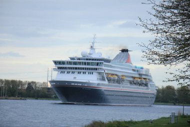 Velsen, Hollanda - 27 Nisan 2017: Balmoral Fred Olsen