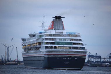 Velsen, Hollanda - 27 Nisan 2017: Balmoral Fred Olsen