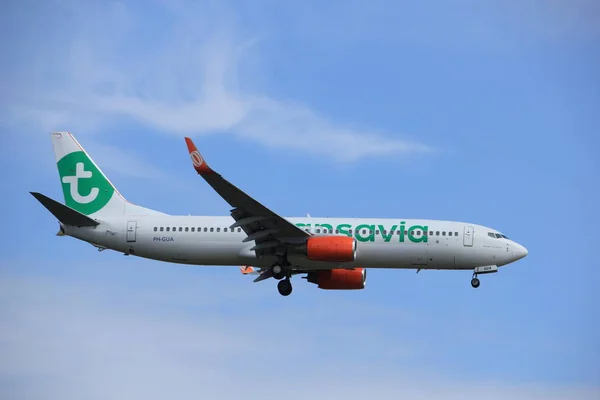 Ámsterdam, Países Bajos, 21 de julio de 2016: PH-GUA Transavia Boeing 737 — Foto de Stock