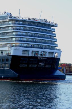 Velsen, Hollanda - Mayıs, 21 2017: Koningsdam