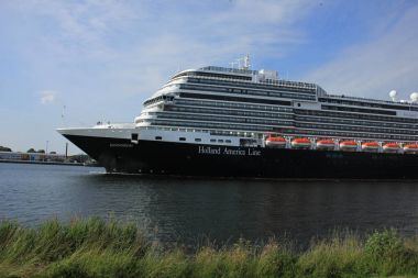 Velsen, Hollanda-: Koningsdam