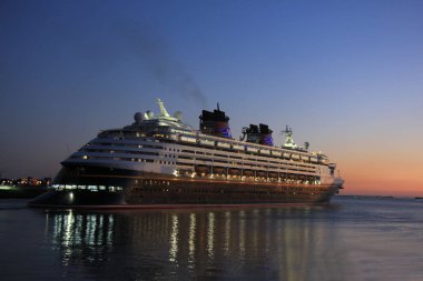 IJmuiden, Hollanda - Mayıs, 25 2017: Disney Magic