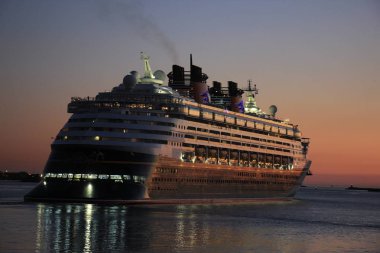 IJmuiden, Hollanda - Mayıs, 25 2017: Disney Magic