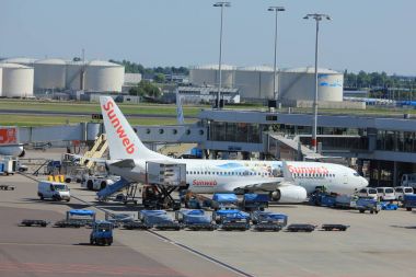 Amsterdam Hollanda - 26th Mayıs 2017: Ph-Hsf Transavia Sunweb